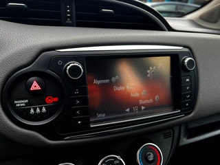 Thumbnail Mobil 8