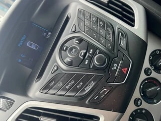 Thumbnail Mobil 9