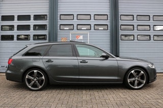 Thumbnail Mobil 6
