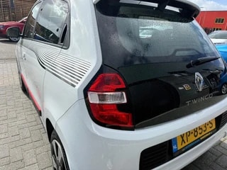 Thumbnail Mobil 10