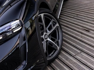 Thumbnail Mobil 8