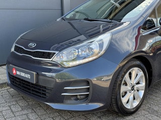 Thumbnail Mobil 6