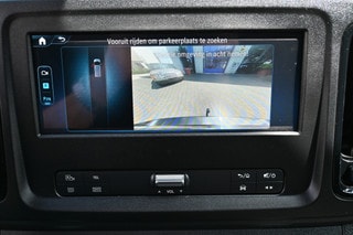 Thumbnail Mobil 8