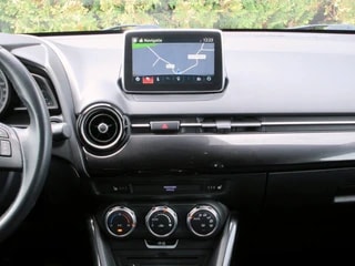 Thumbnail Mobil 10