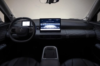 Thumbnail Mobil 4