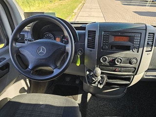 Thumbnail Mobil 8