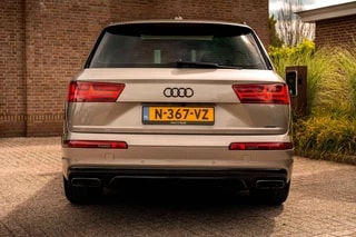 Thumbnail Mobil 7