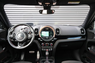 Thumbnail Mobil 3