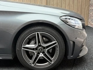 Thumbnail Mobil 8