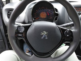 Thumbnail Mobil 7