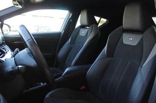 Thumbnail Mobil 8