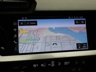 Thumbnail Mobil 8