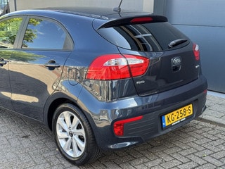 Thumbnail Mobil 7