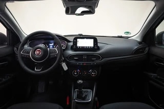 Thumbnail Mobil 4