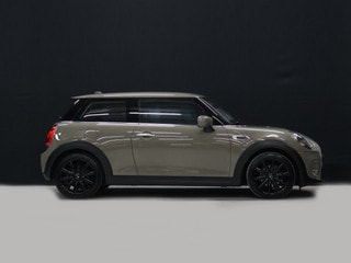 Thumbnail Mobil 8