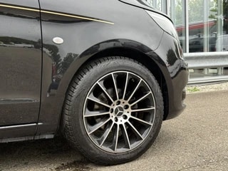 Thumbnail Mobil 7