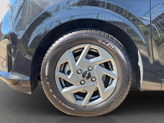 Thumbnail Mobil 4
