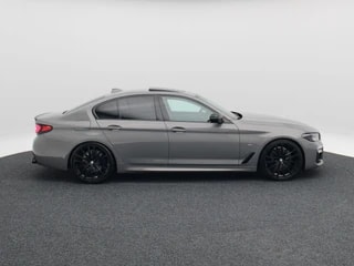 Thumbnail Mobil 8