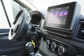 Thumbnail Mobil 3