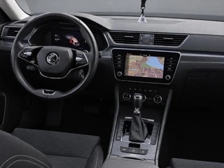 Thumbnail Mobil 7
