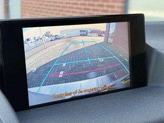 Thumbnail Mobil 8