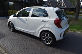 Thumbnail Mobil 4