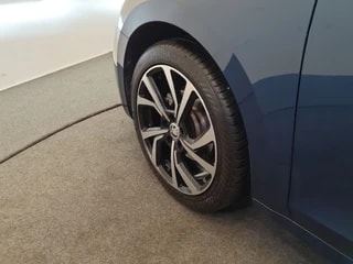 Thumbnail Mobil 10