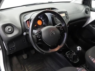 Thumbnail Mobil 4