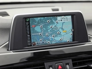 Thumbnail Mobil 8