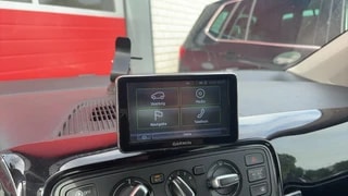 Thumbnail Mobil 8