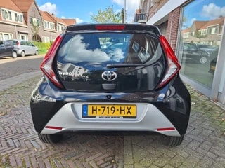 Thumbnail Mobil 4