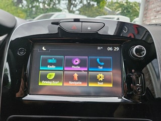 Thumbnail Mobil 6