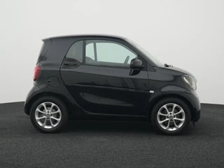 Thumbnail Mobil 6