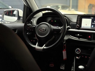 Thumbnail Mobil 8