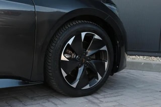 Thumbnail Mobil 10