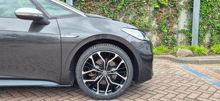 Thumbnail Mobil 4