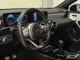 Thumbnail Mobil 9