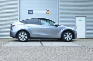 Thumbnail Mobil 8