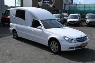 Thumbnail Mobil 8