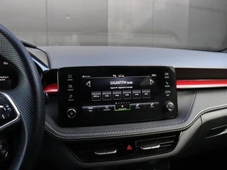 Thumbnail Mobil 7