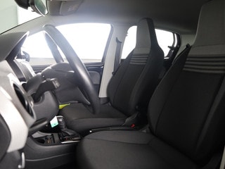 Thumbnail Mobil 8