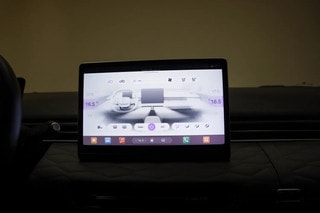 Thumbnail Mobil 8