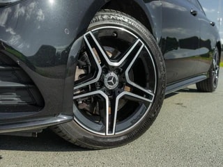 Thumbnail Mobil 7