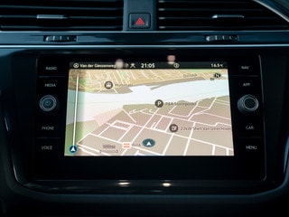 Thumbnail Mobil 8