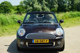 Thumbnail Mobil 4