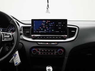 Thumbnail Mobil 9