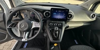 Thumbnail Mobil 2