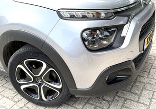 Thumbnail Mobil 4