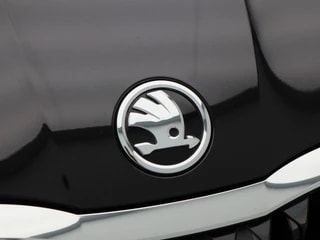Thumbnail Mobil 9