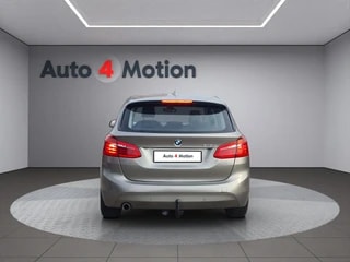 Thumbnail Mobil 6